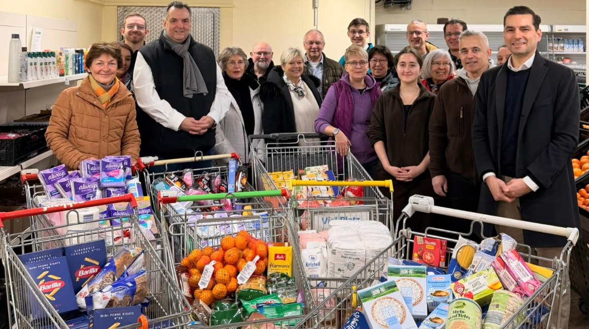 CDU Bretten sammelt Spenden f�r Tafel