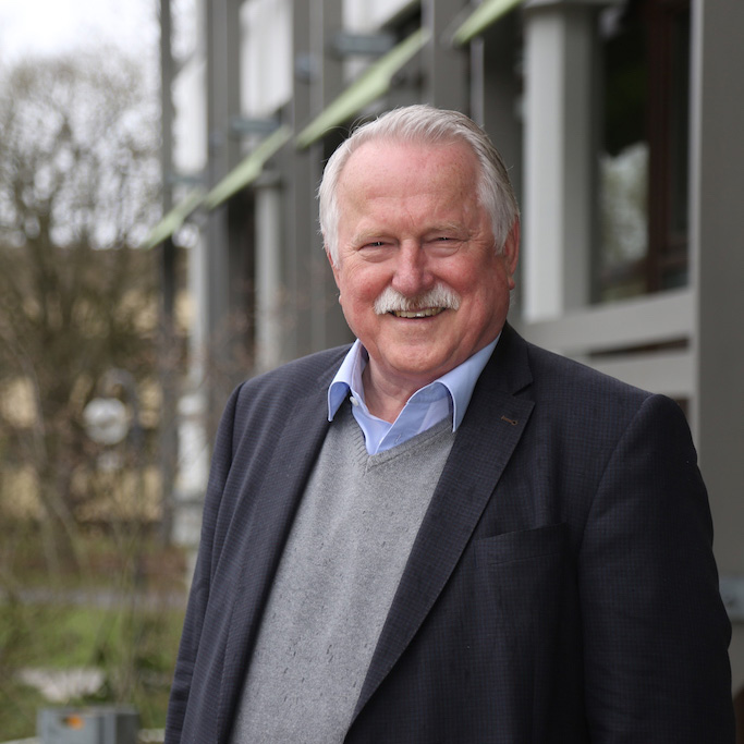  Joachim Hauck